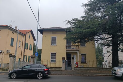 palazzo uffici vendita Como