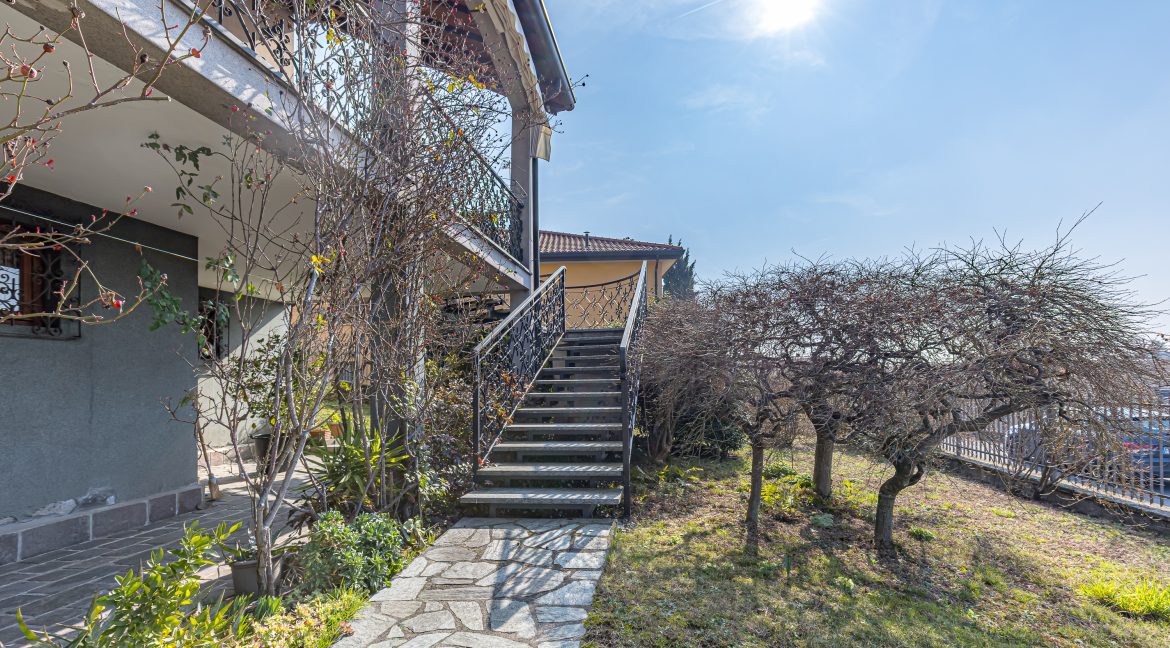 Brenna Immobiliare Cernobbio villa singola vendita Como748-Brenna_vende_Via_Gabriele_DAnnunzion_34_Como_0