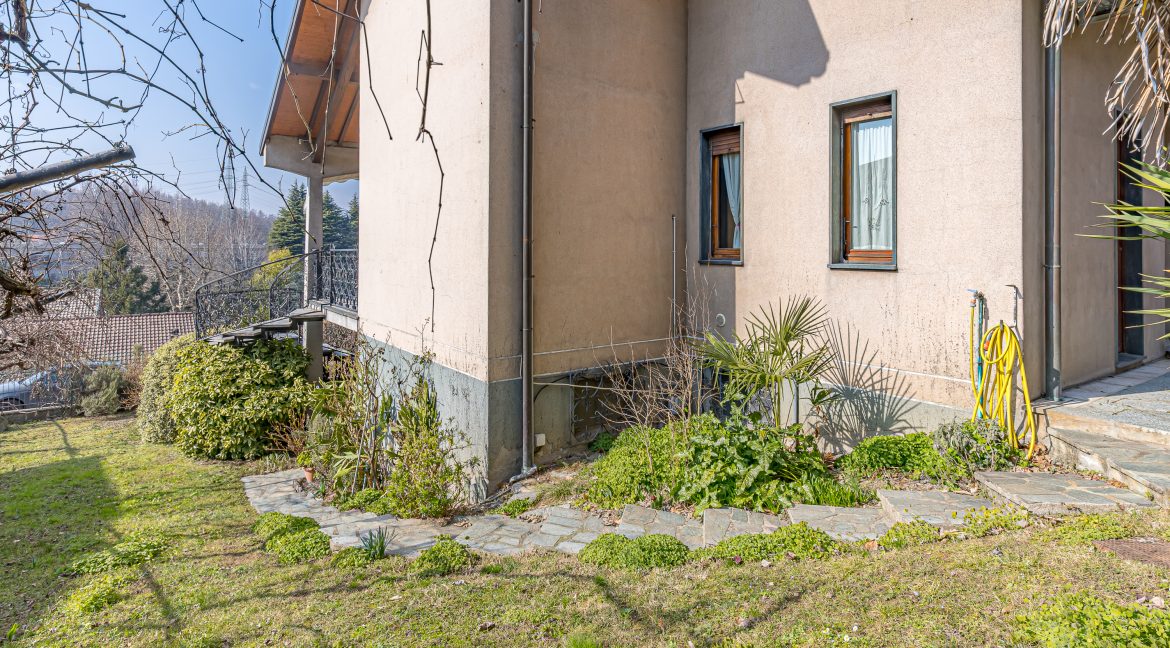 Brenna Immobiliare Cernobbio villa singola vendita Como754-Brenna_vende_Via_Gabriele_DAnnunzion_34_Como_0