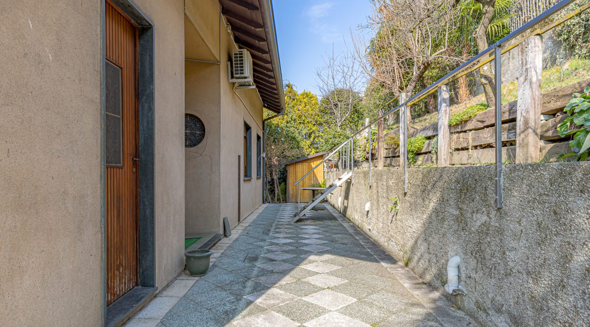 Brenna Immobiliare Cernobbio villa singola vendita Como755-Brenna_vende_Via_Gabriele_DAnnunzion_34_Como_0