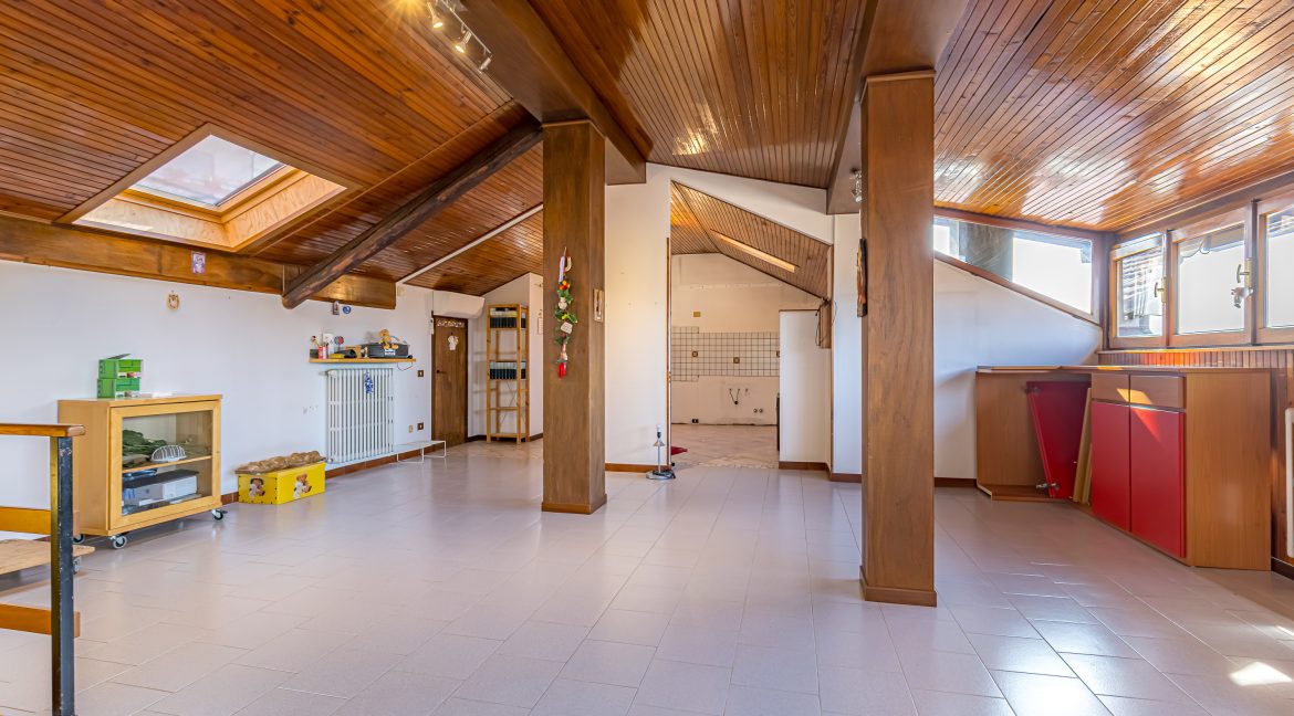 Brenna Immobiliare Cernobbio villa singola vendita Como765-Brenna_vende_Via_Gabriele_DAnnunzion_34_Como_0