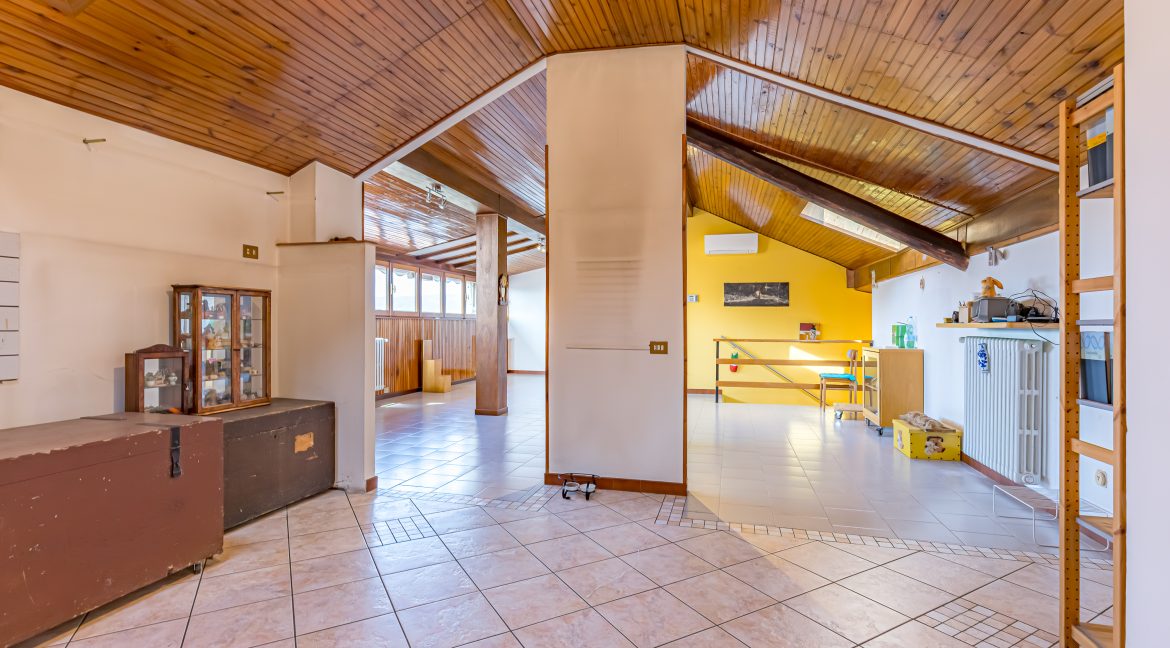 Brenna Immobiliare Cernobbio villa singola vendita Como768-Brenna_vende_Via_Gabriele_DAnnunzion_34_Como_0