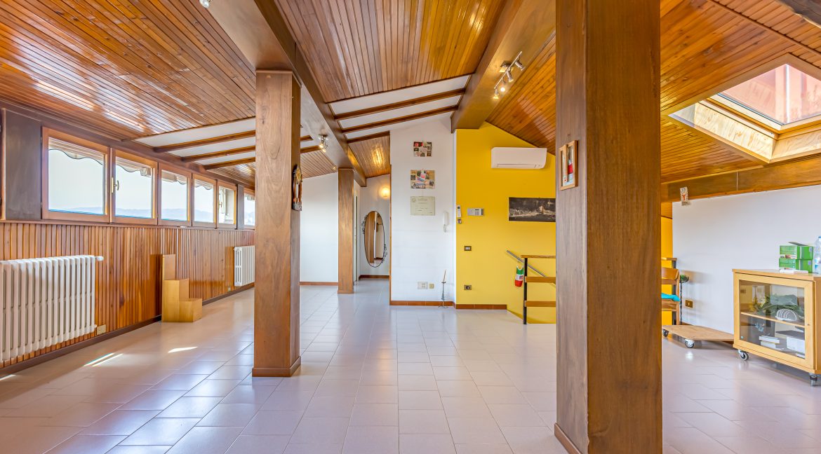Brenna Immobiliare Cernobbio villa singola vendita Como769-Brenna_vende_Via_Gabriele_DAnnunzion_34_Como_0