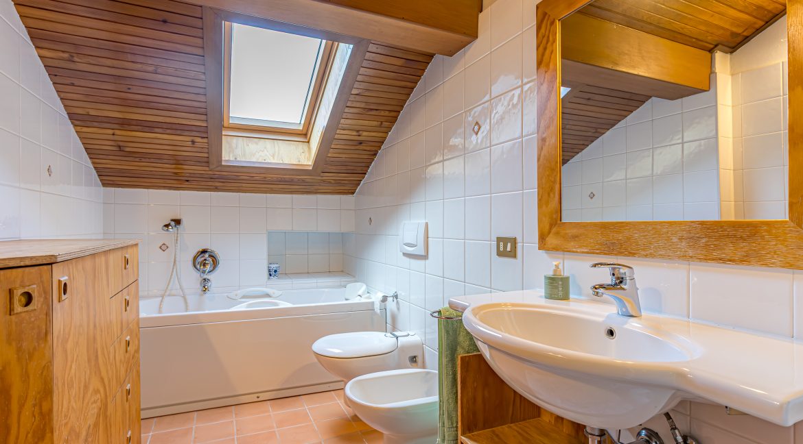 Brenna Immobiliare Cernobbio villa singola vendita Como779-Brenna_vende_Via_Gabriele_DAnnunzion_34_Como_0