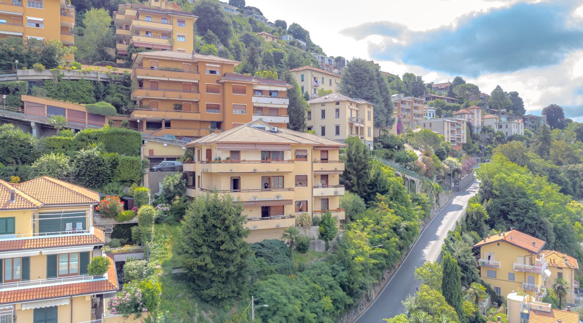Brenna Immobiliare Cernobbio appartamento vendita Como791-0006876-Brenna_vende_ComoDJI_0763