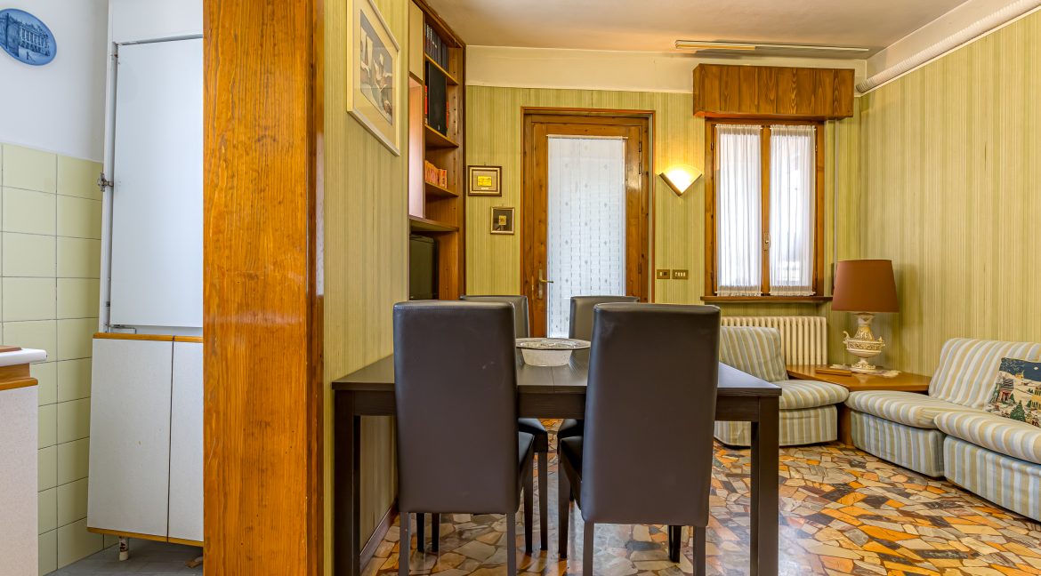 Porzione di casa a Cernobbio15-Brenna_vende_Via_Marconi_22_Cernobbio23