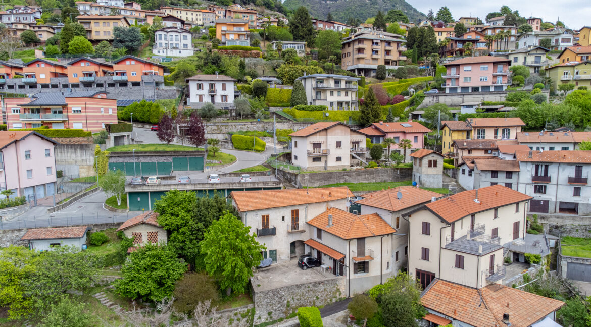 0015375-Porzione di casa a Cernobbio03