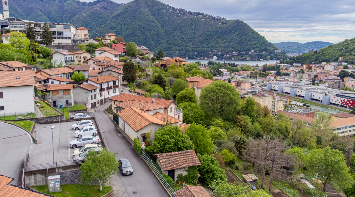 0015377-Porzione di casa a Cernobbio02