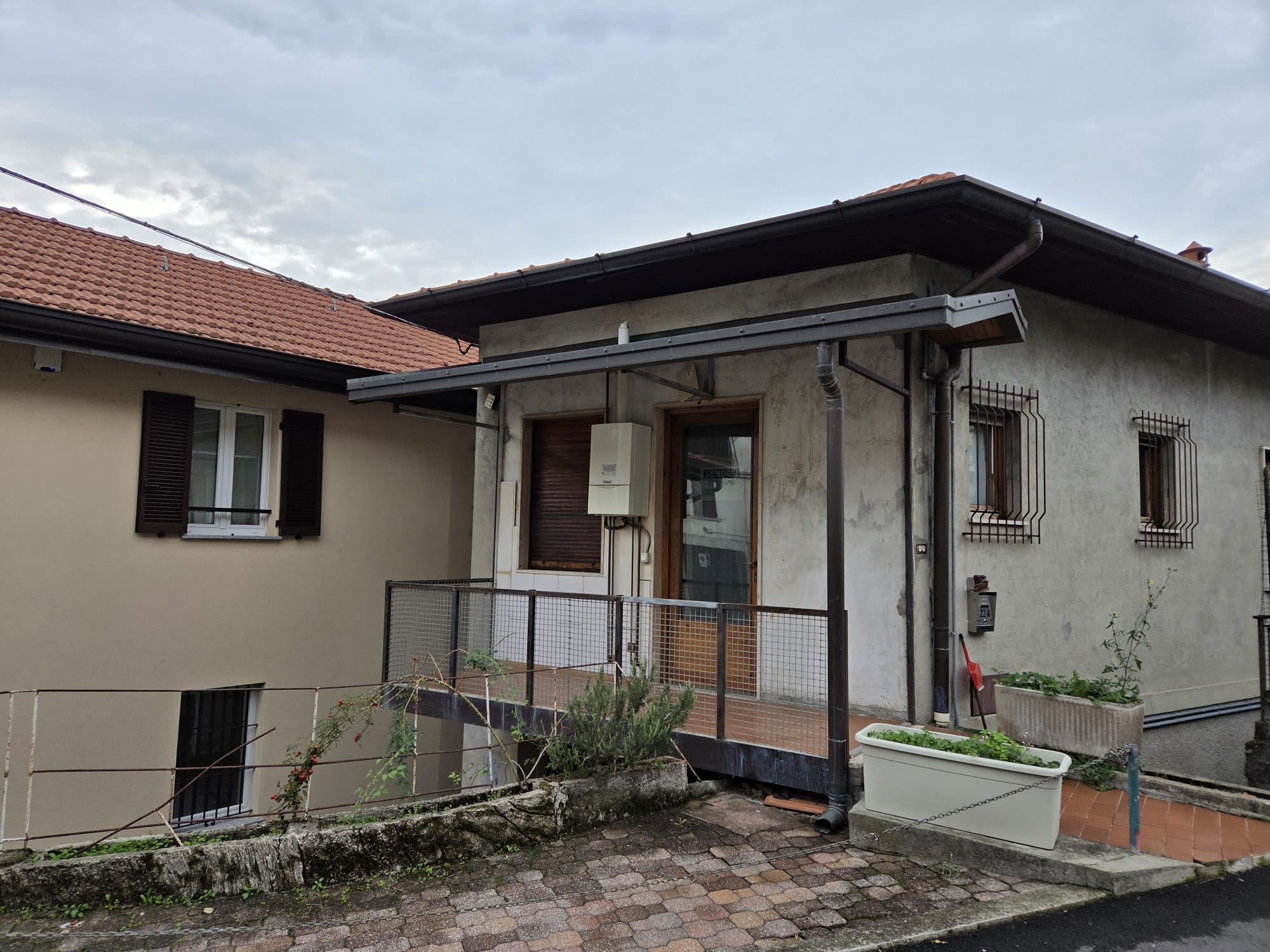 CERNOBBIO porzione di casa