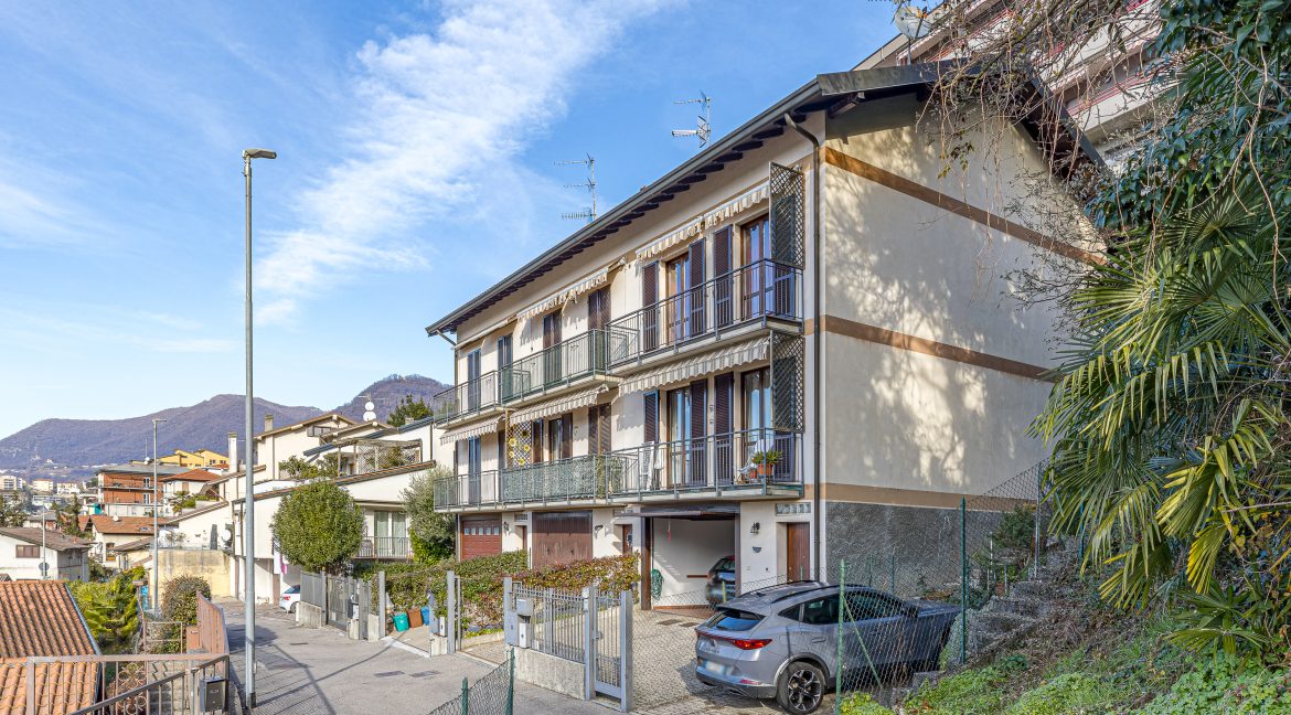 0012336-Villetta a schiera di testa in vendita a Como Sagnino_09