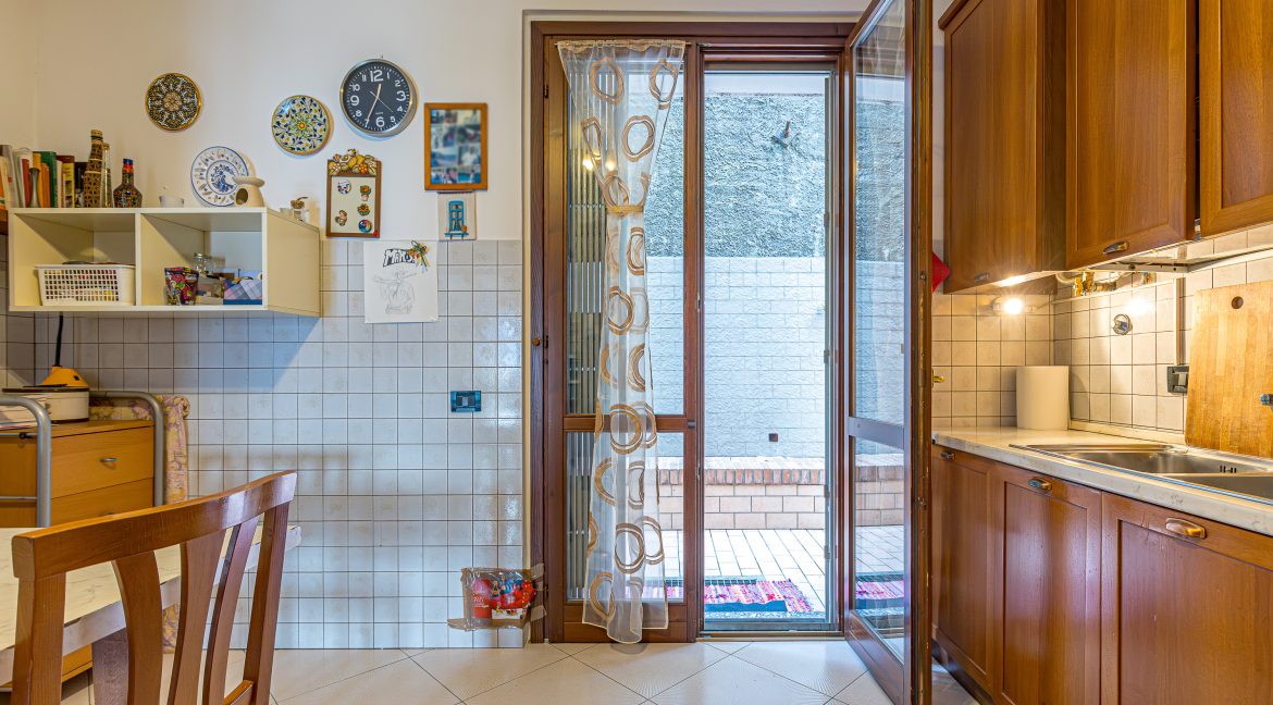 0012357-Villetta a schiera di testa in vendita a Como Sagnino_41