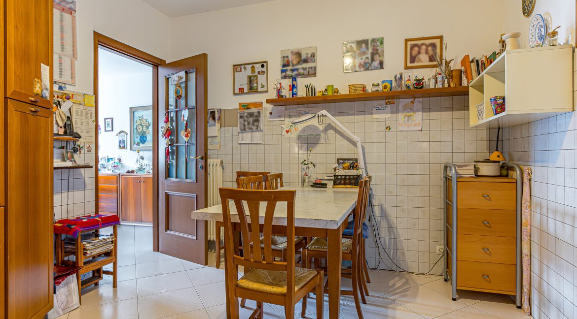 0012359-Villetta a schiera di testa in vendita a Como Sagnino_43