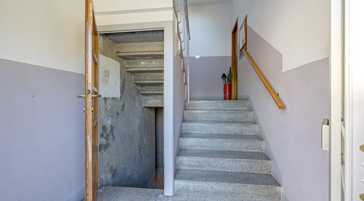 affitto trilocale como tavernola 12