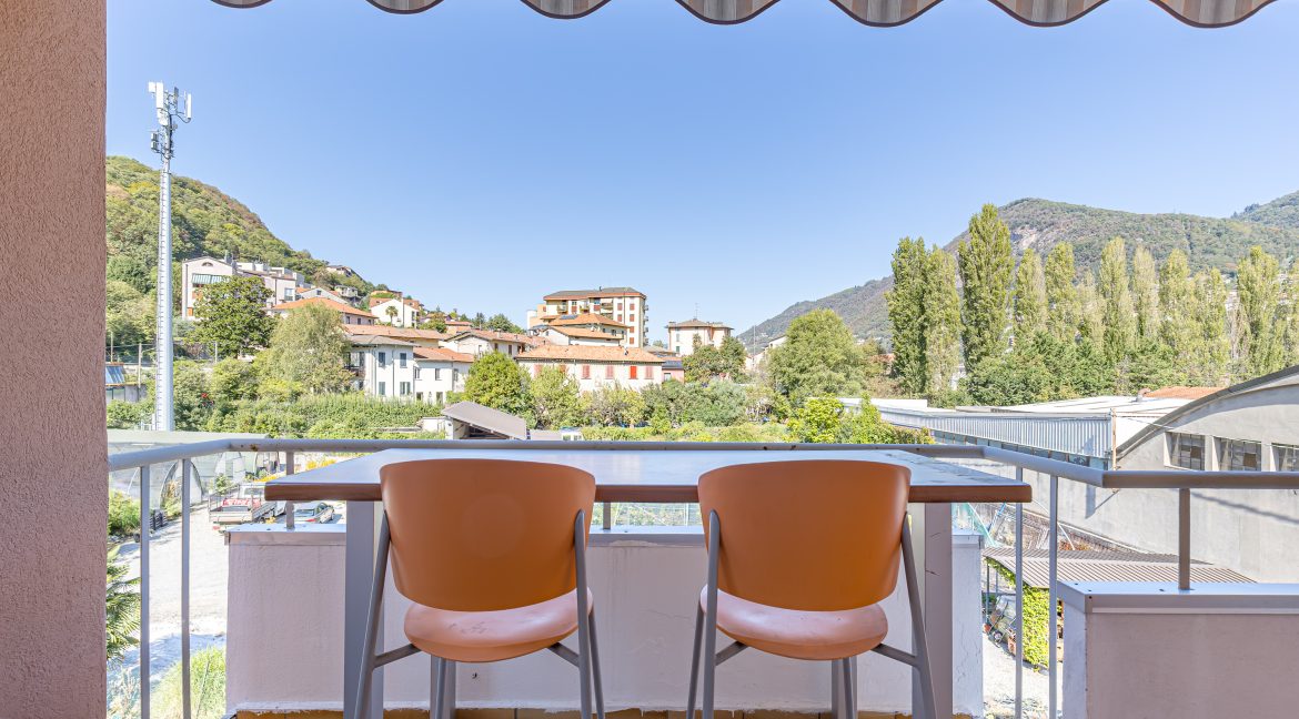 affitto trilocale como tavernola 30