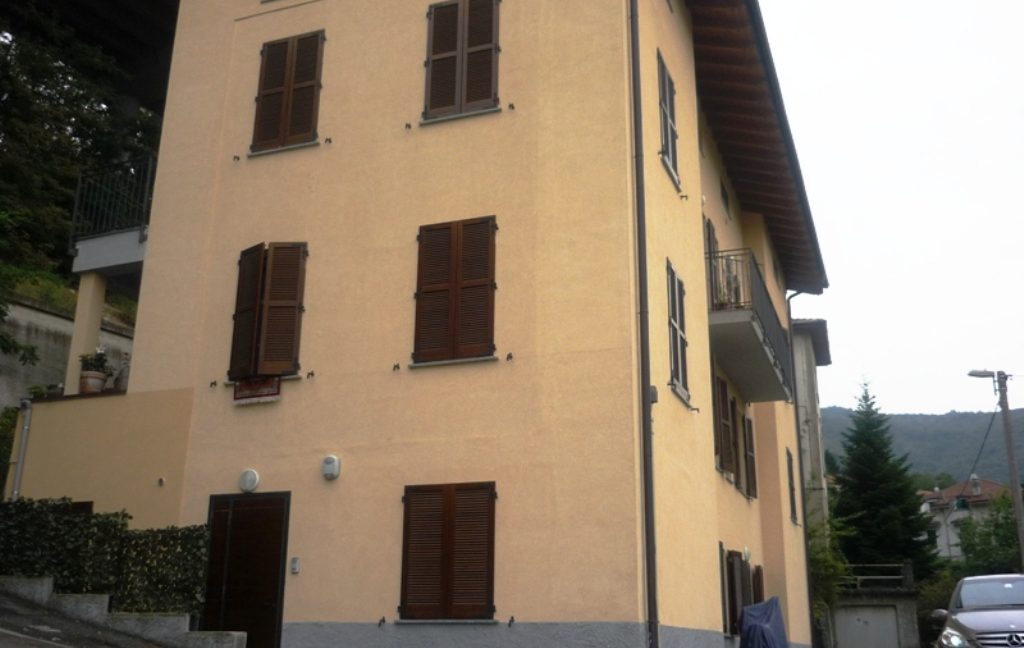 bilocale pontechiasso a reddito650-P1070475